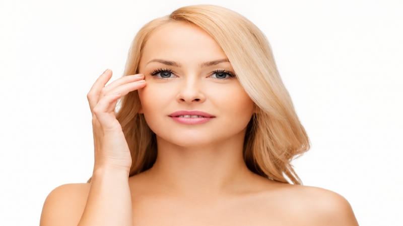 Eyelid Enhancement